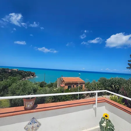 Belvedere Santa Lucia Διαμέρισμα Cefalù